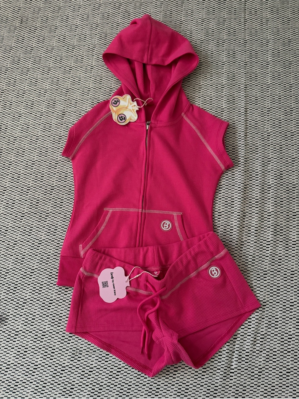 Women’s Hot Pink Hooded Zip Vest and Shorts Set